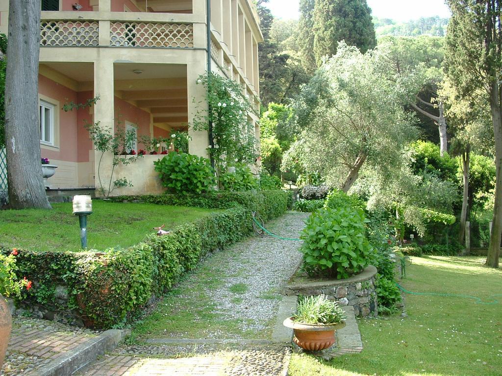 Villa Azalea Levanto Bagian luar foto